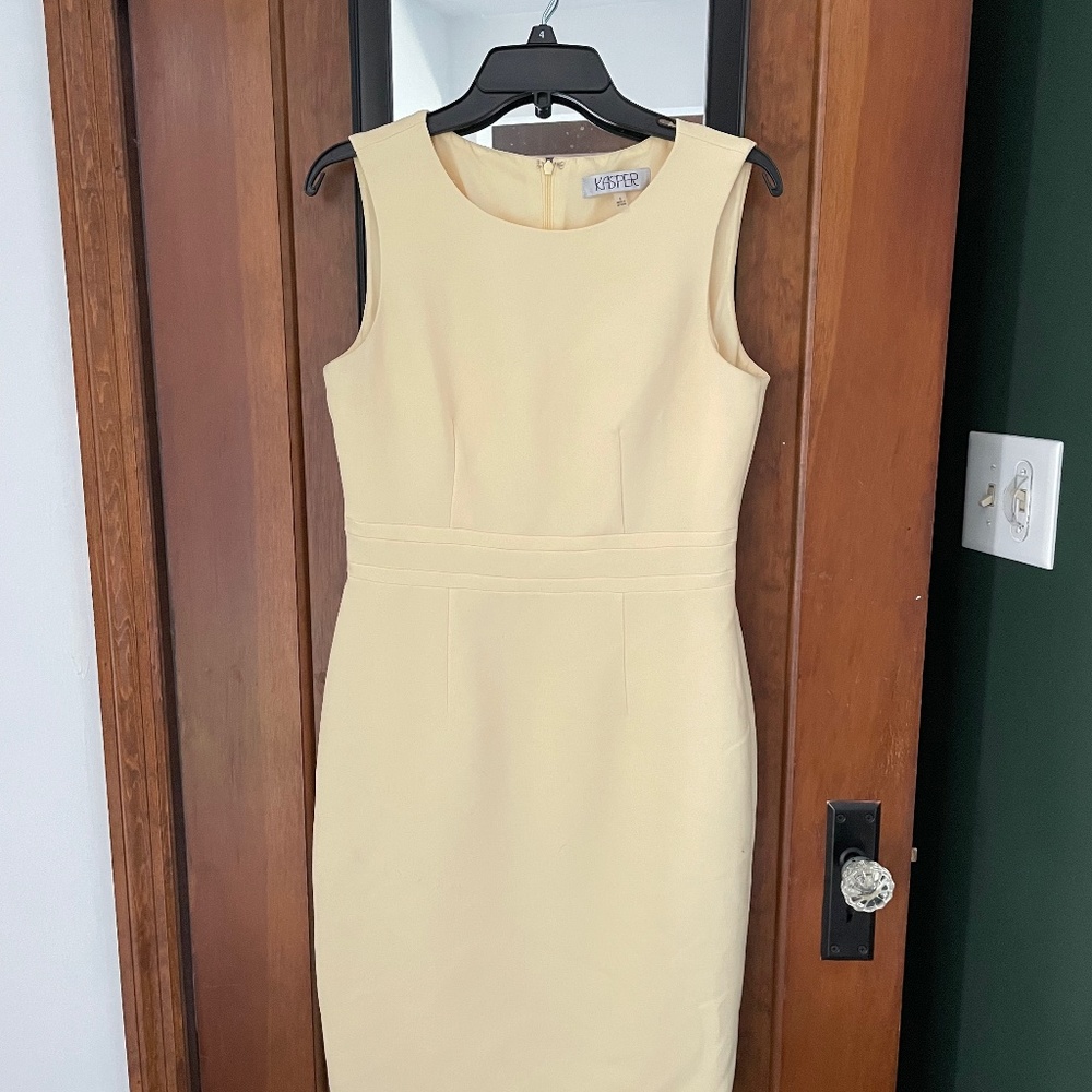 Kasper light Yellow Dress